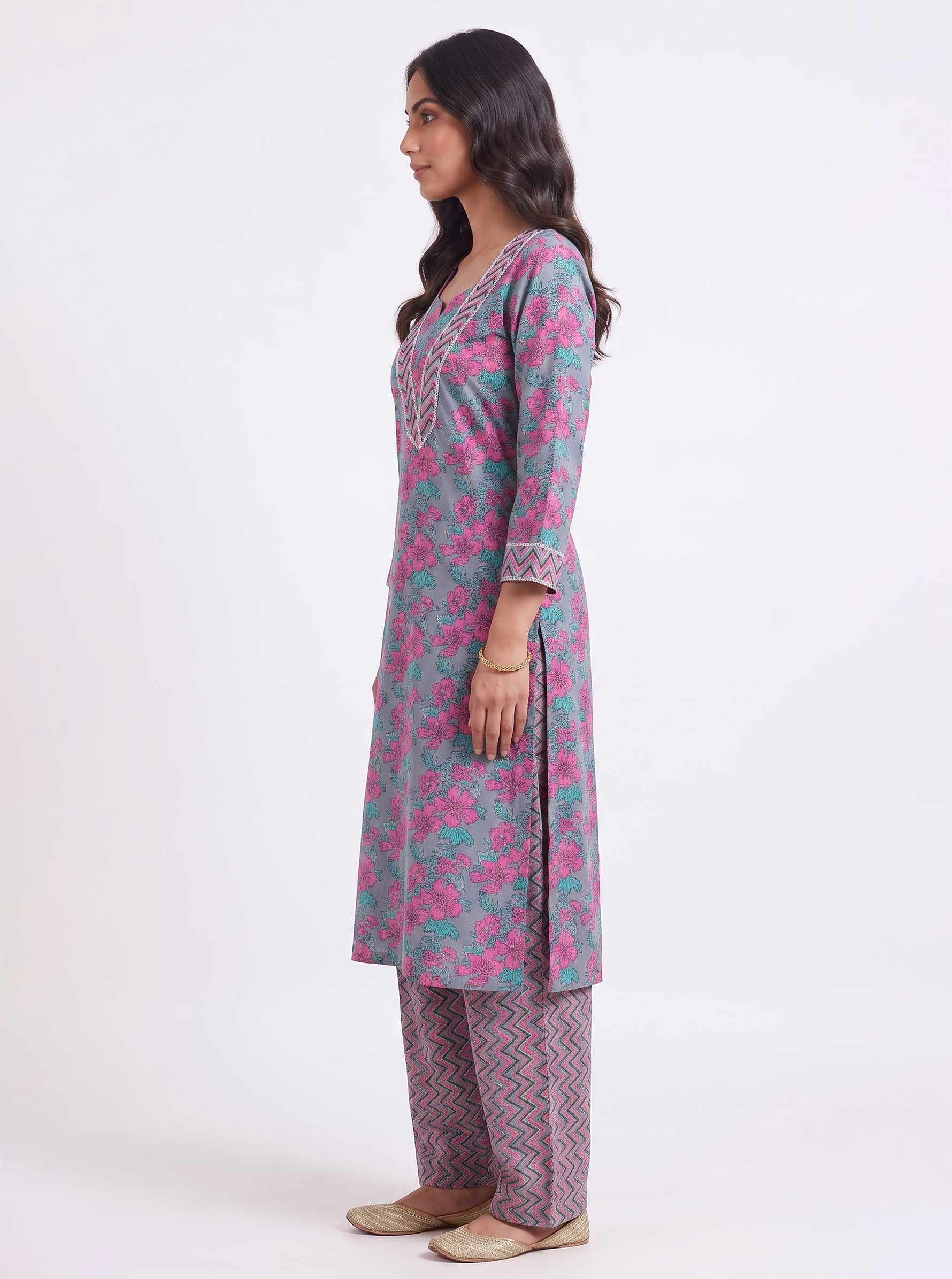 suit-slate-blue-gray-floral-2
